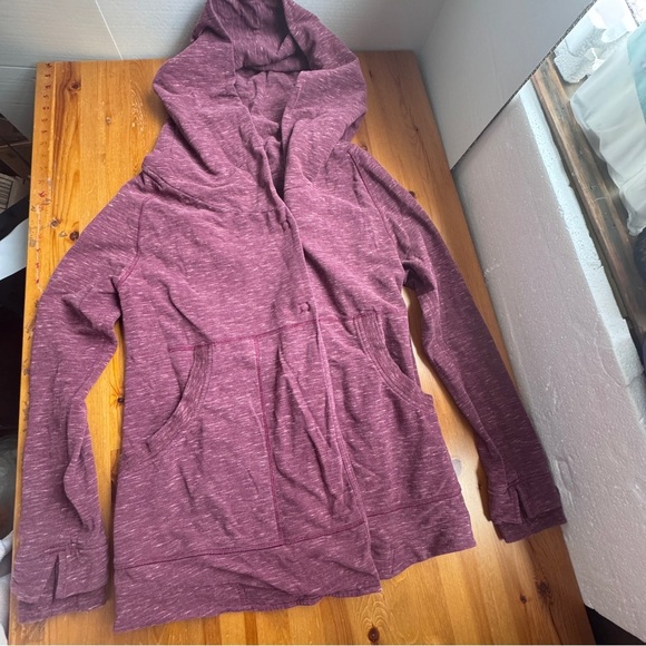Lululemon maroon hoodie button closure size 4 - Picture 16 of 16